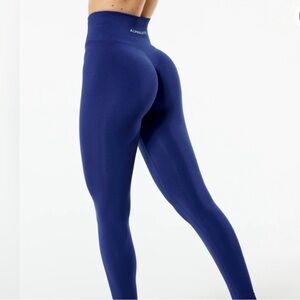 Alphalete Amplify Leggings Deep Blue Indigo – Scrunch Seam – XS/S